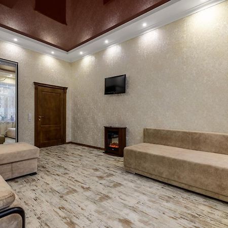 Noviy Svit 4 Apartments Lviv Luaran gambar