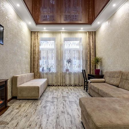 Noviy Svit 4 Apartments Lviv Luaran gambar
