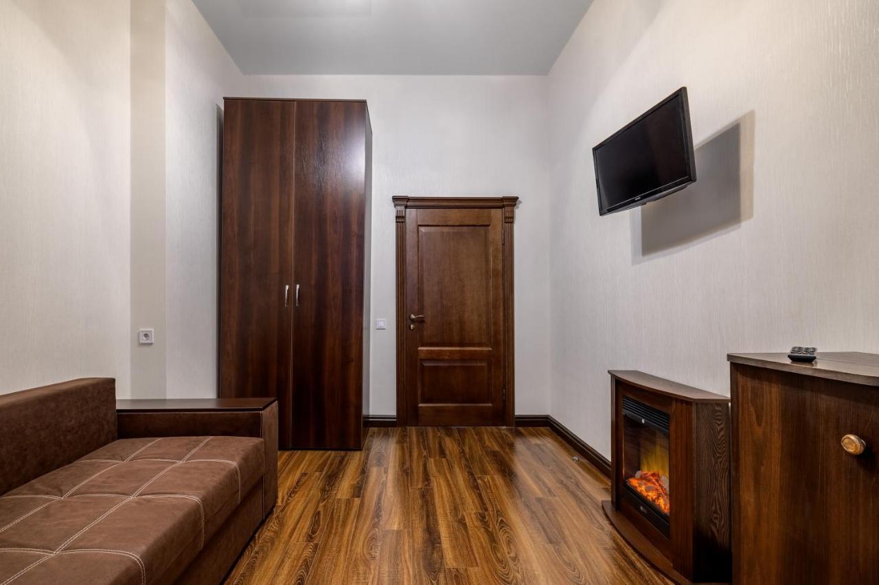 Noviy Svit 4 Apartments Lviv Luaran gambar